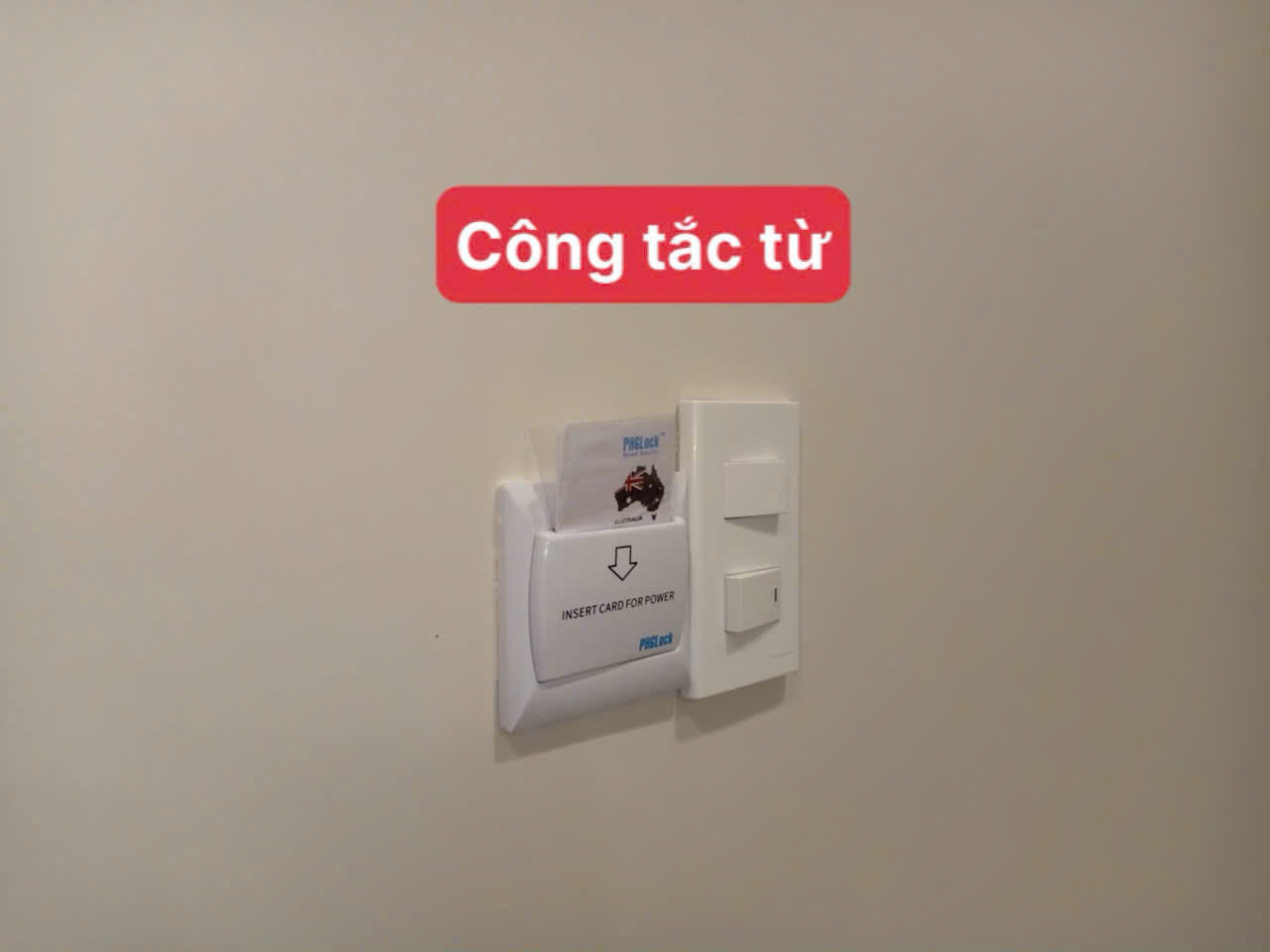 cong-tac-tu-cua-khac-san